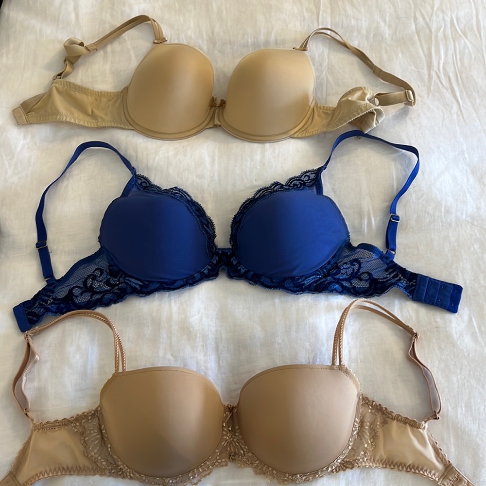 Designer bras 32 double D. Gently used in excellent condition.